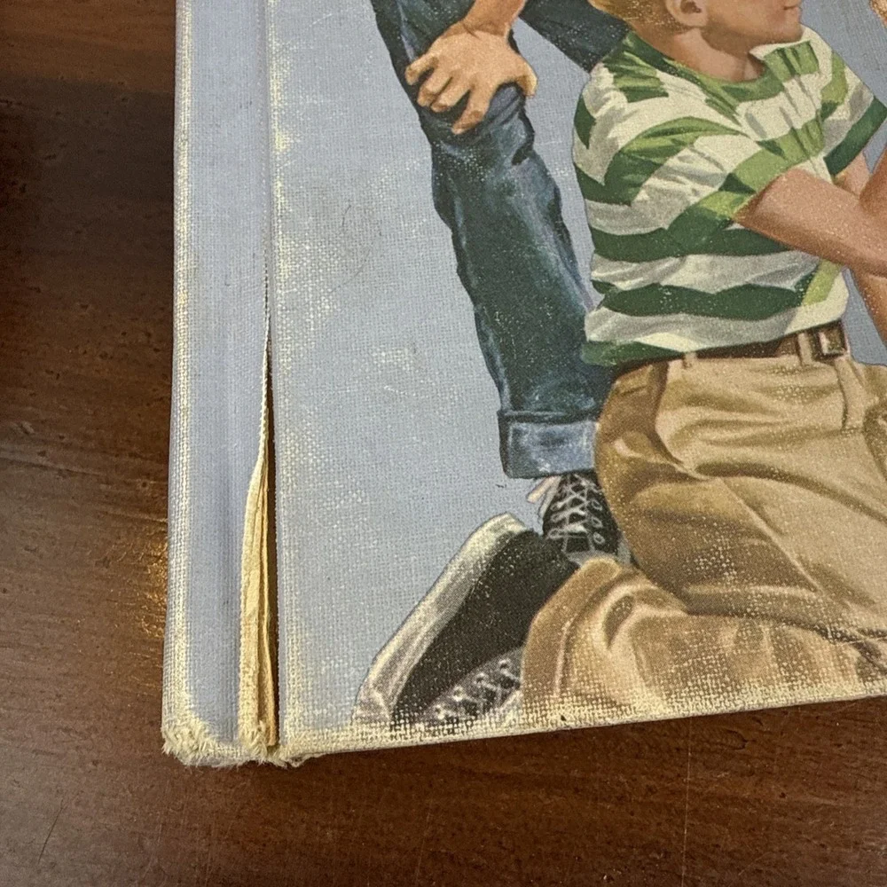 Lot of 2 Vintage Reader books from‎ the 1960's